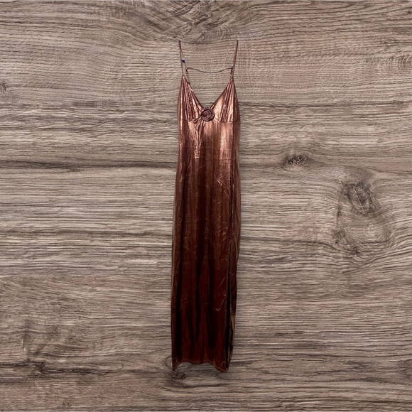 NWT Brown Sleeveless Metallic Shimmering V-Neck Slip Design Maxi Dress Sz S - Picture 4 of 15